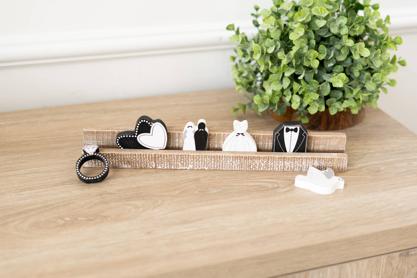 Wedding Bride & Groom 3x2x.25 wood shape s/6 for our Letterboards and Ledgies