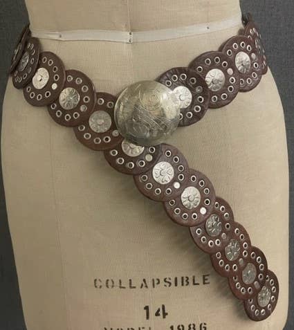 B105 Brown leather belt, silver metal