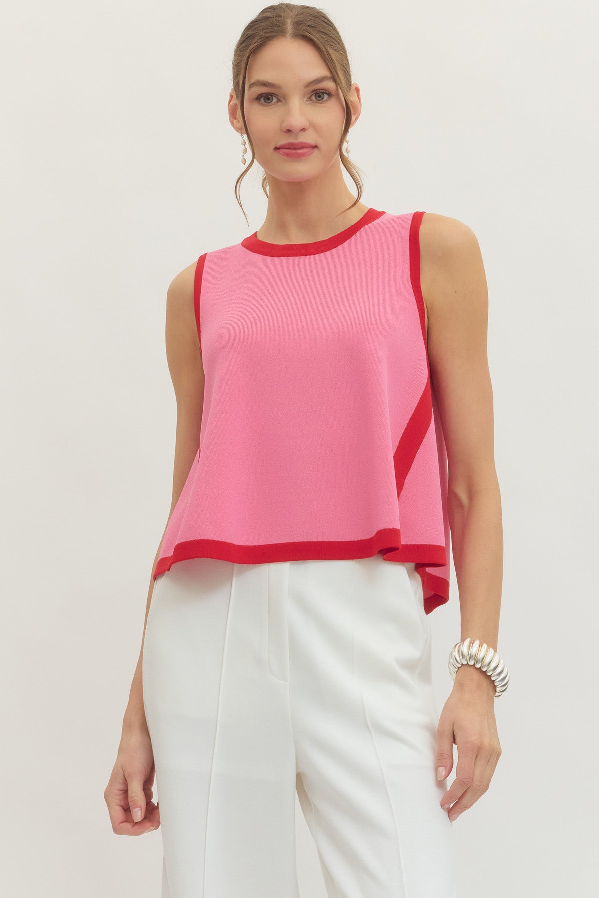 Lightweight Sleeveless Sweater with Contrast Detail