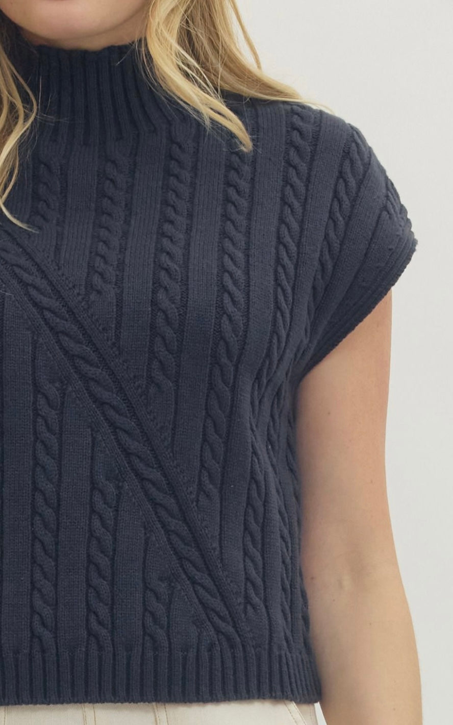 Cable Knit SS Sweater
